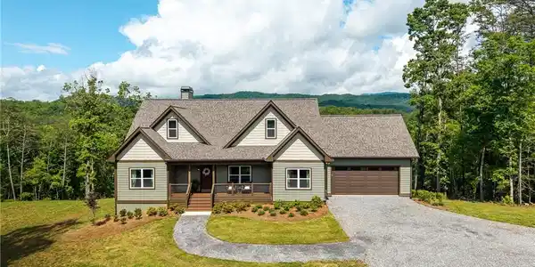 5664 Mobile Road