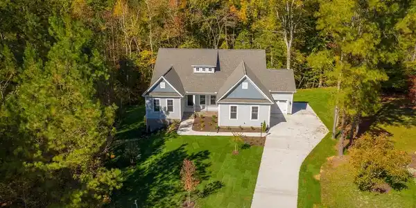 2583 Trillium Trail