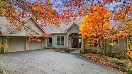 132 Sanderlin Mountain Drive S