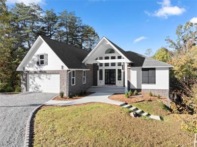 2123 Goat Neck Road