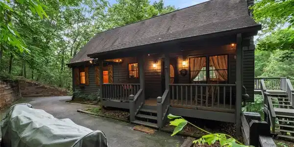 54 Hickory Trail