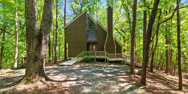 118 Soaring Hawk Circle