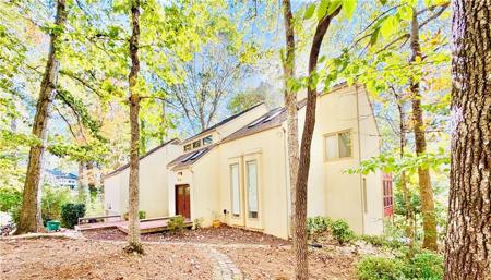 175 River Court Parkway