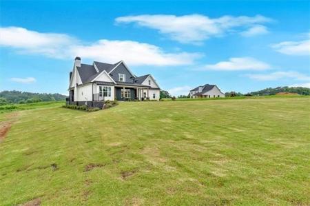 152 Palisade Drive
