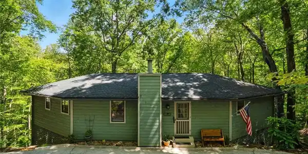 816 Mulligan Way