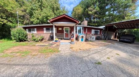5706 Tails Creek Road