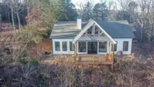 1335 Daybreak Road