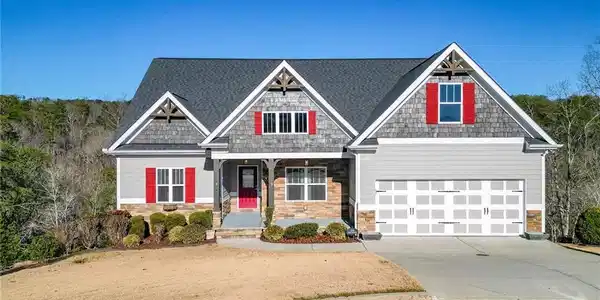 309 Trappers Bluff
