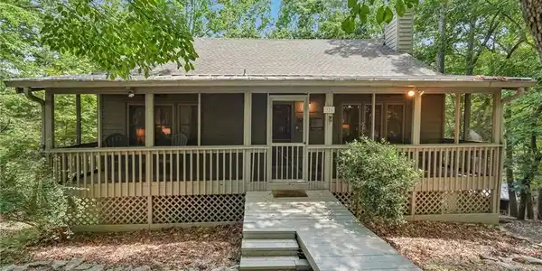16 Buckskull Knoll