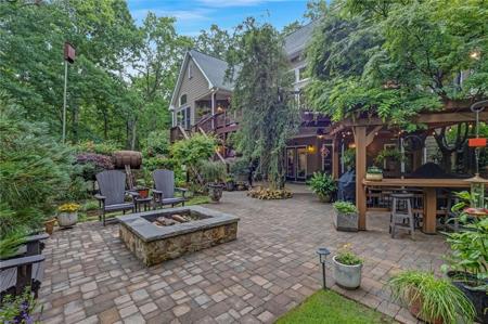 551 Gold Rush Court