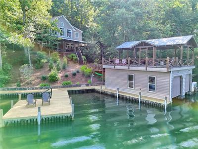 768 Wexford Way