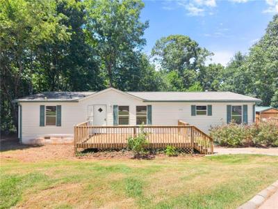 6736 Victoria Lane