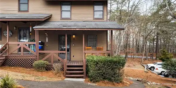 32 Mountain View Court