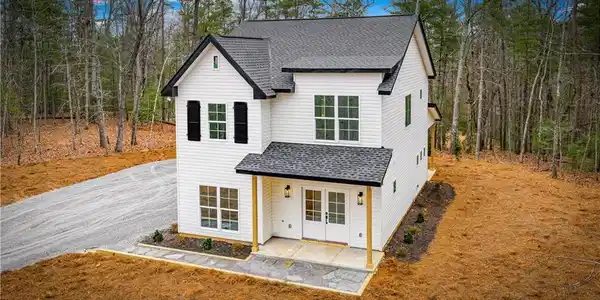 56 Running Brooke Court