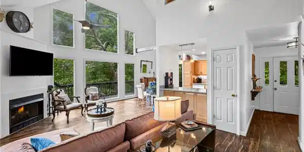 1888 Valley View Drive