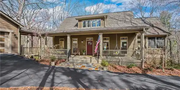 751 Wake Robin Drive