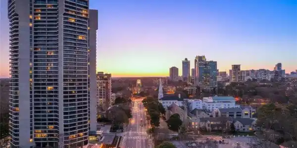 2660 Peachtree Road NW Unit 20D&E