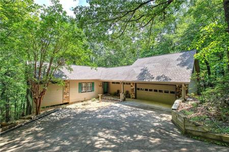 222 Mulligan Way