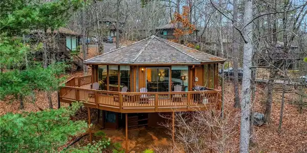 141 Treetop Knoll Drive