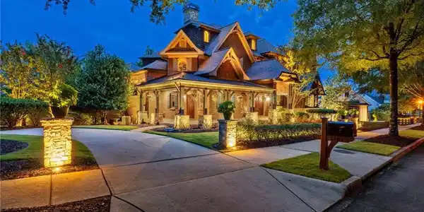 6407 Grand Marina Circle