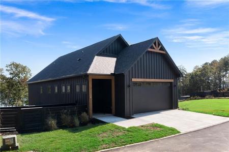 120 Marina Parc Drive
