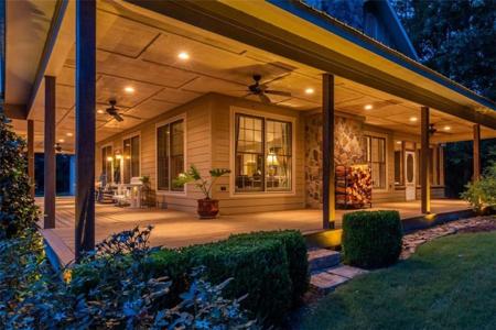 565 Owens Gin Road NE