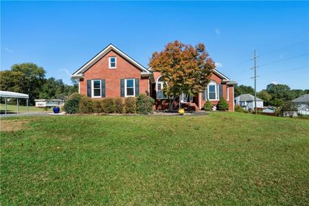 368 Euharlee Road SW