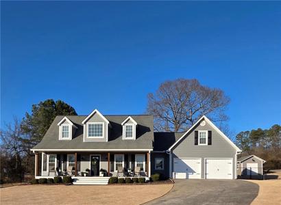 15 Bluegrass Cove NE