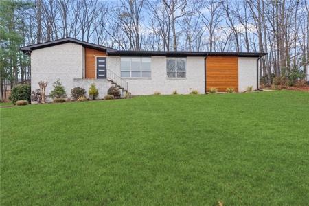 1713 Lancaster Drive