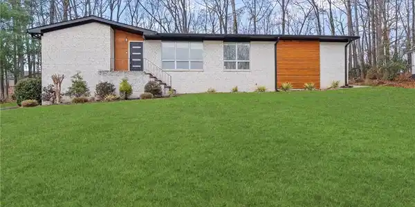 1713 Lancaster Drive