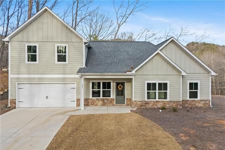 305 Morse Elm Loop