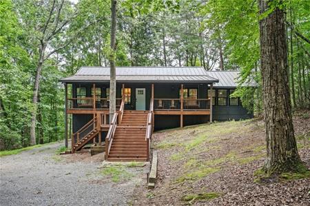 156 Ridge View Court