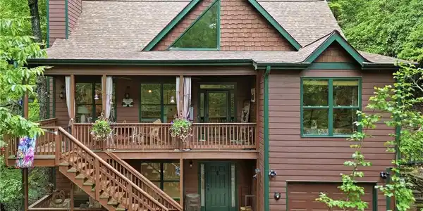 210 Morse Elm Loop