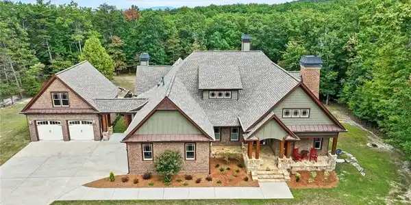 564 Mystic Trail Lane
