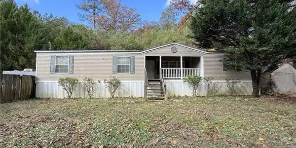 2337 Whitestone Road