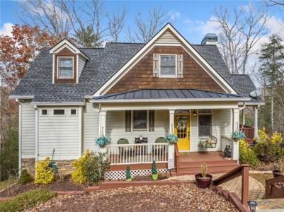 114 Cherry Court