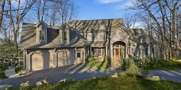 352 Sanderlin Mtn Drive