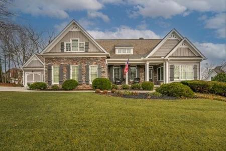 300 Tupelo Trail
