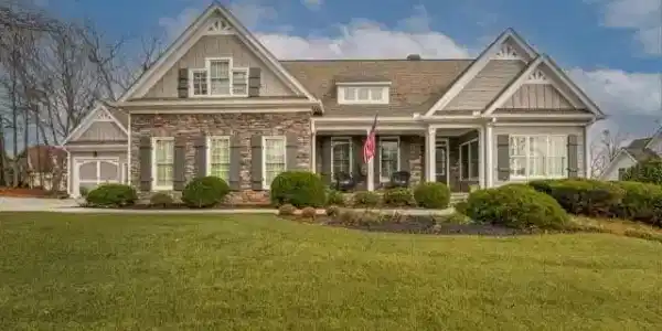 300 Tupelo Trail