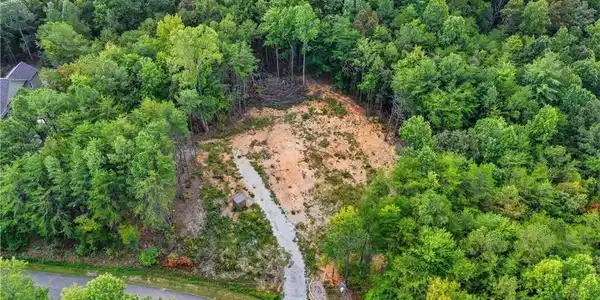 557 Long Branch Road