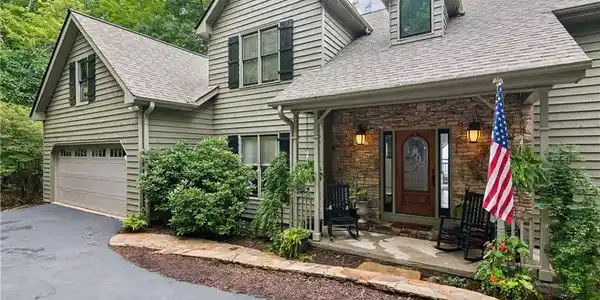 688 Mcelroy Mountain Drive