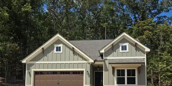 129 Indian Oak Drive