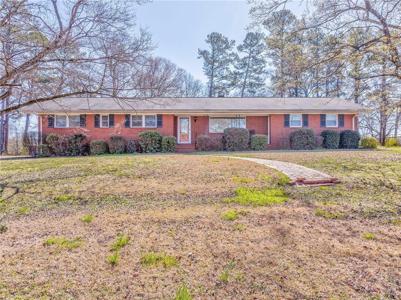 1 Brookwood Drive