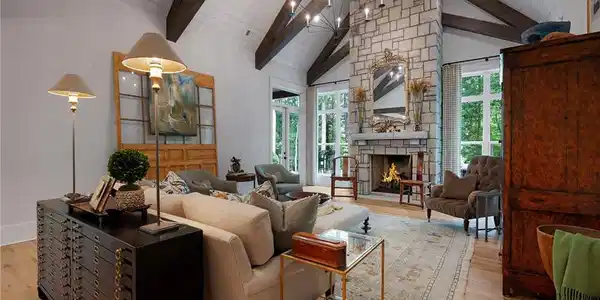 87 Whisper Place