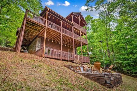 458 Sugar Mountain Road