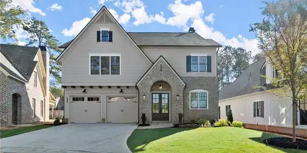 216 Wakehurst Way
