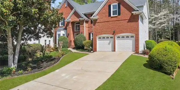 1665 Millhouse Landing