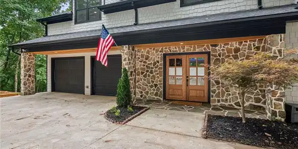 297 Fairview Court
