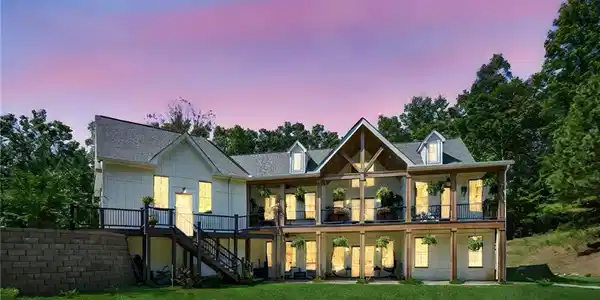 60 Cove Lake Drive