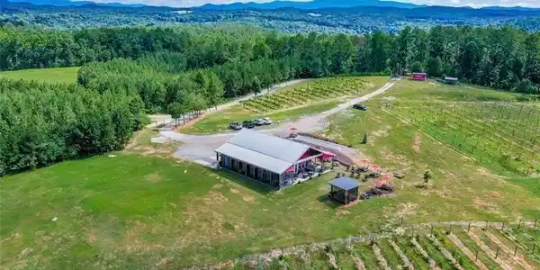 119 Inland Drive